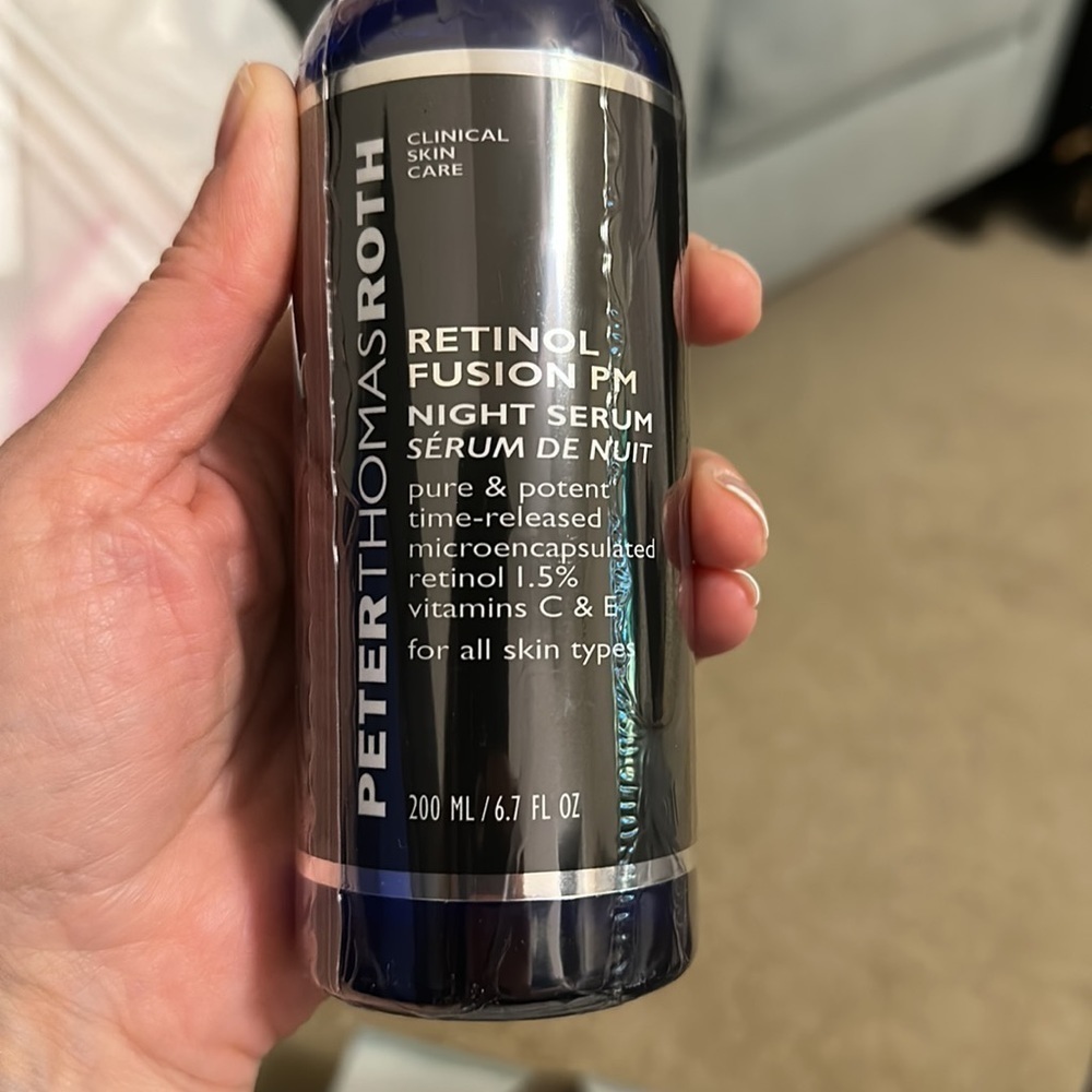 Peter Thomas Roth RETINOL FUSION PM NIGHT SERUM 6.7OZ PRO SIZE - Picture 2 of 4